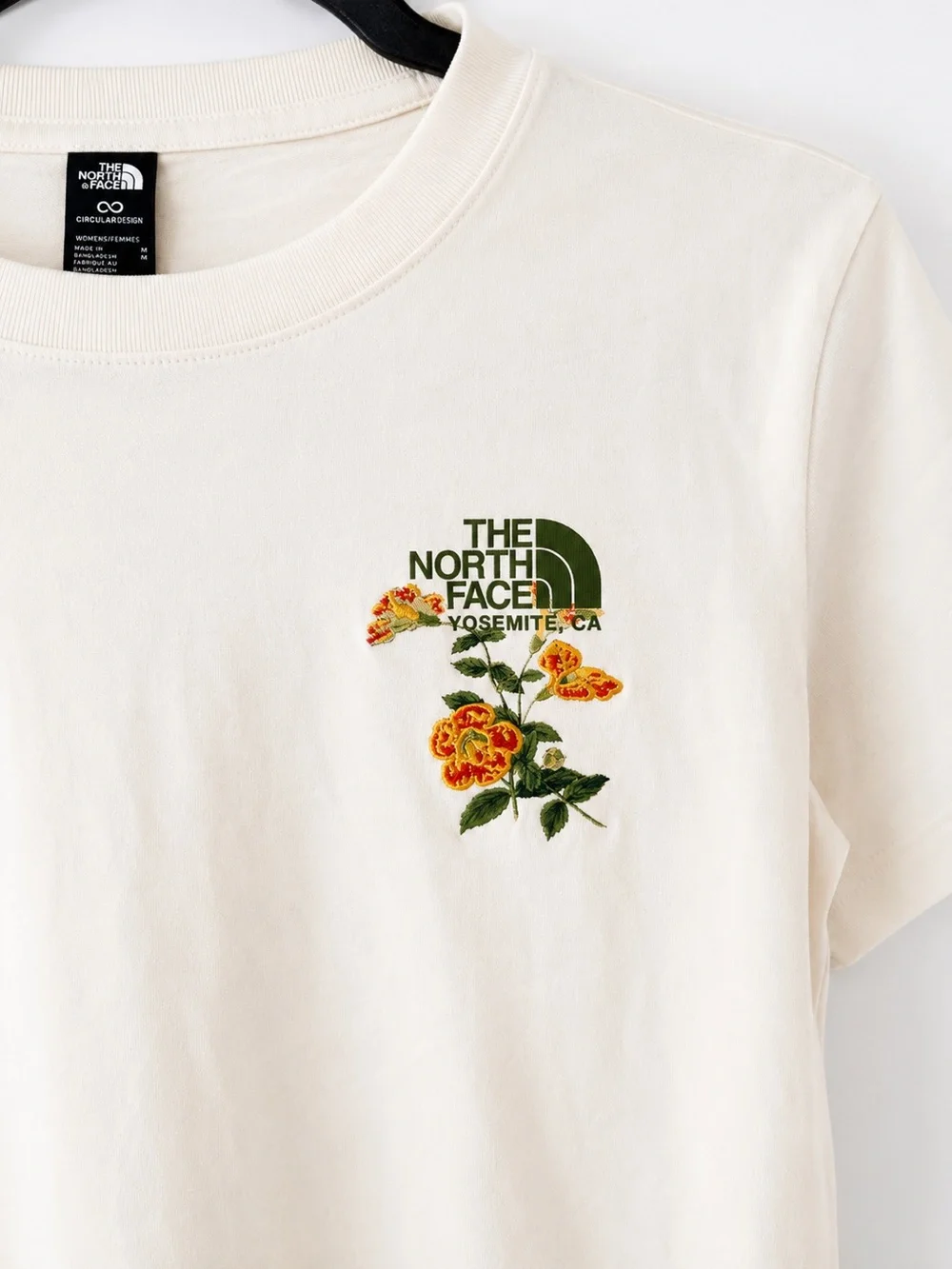 The North Face Yosemite Floral Graphic Tee Cream Women’s Medium NWT - Picture 5 of 10
